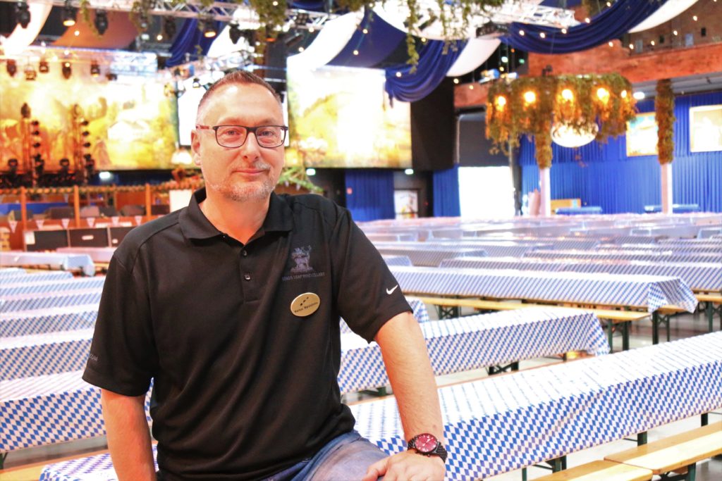Markus Marciulonis, Betriebsleiter der Eventgastronomie & Sommelier.