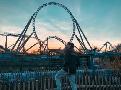 Mathis est passionné par les grands huit et a même repensé la file d'attente VIP de blue fire Megacoaster powered by Nord Stream 2.