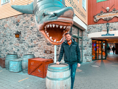 Julien a beaucoup de souvenirs avec l'emblématique requin du quartier scandinave.