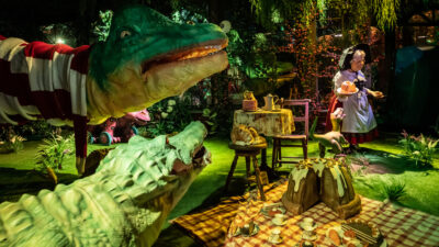 La bonne odeur des biscuits sortis du four dans l'attraction Madame Freudenreich Curiosité